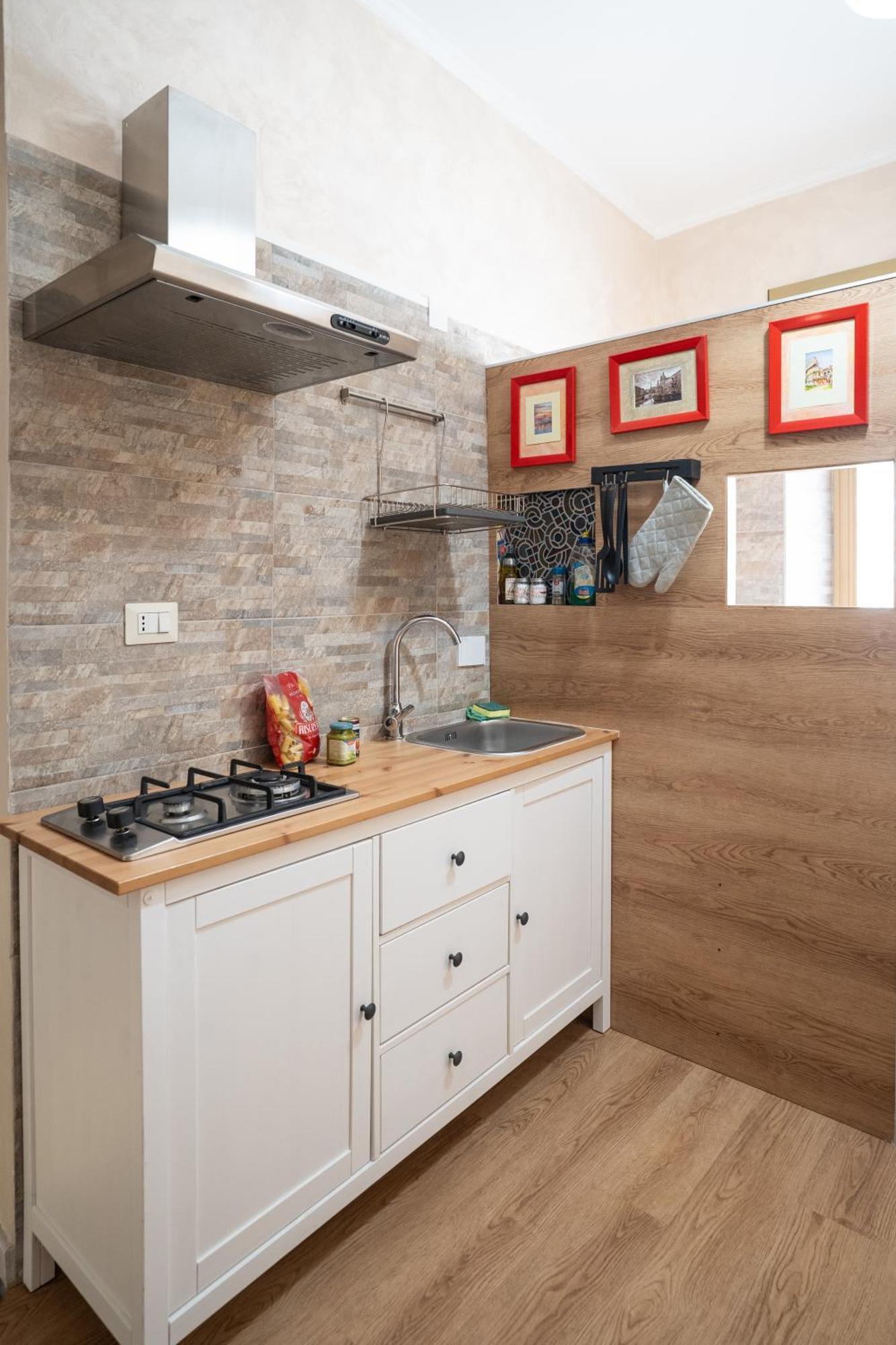 Casa Con Idromassaggio Metro C Alessandrino - San Giovanni E Trenino Laziali-termini -betti House Apartment
